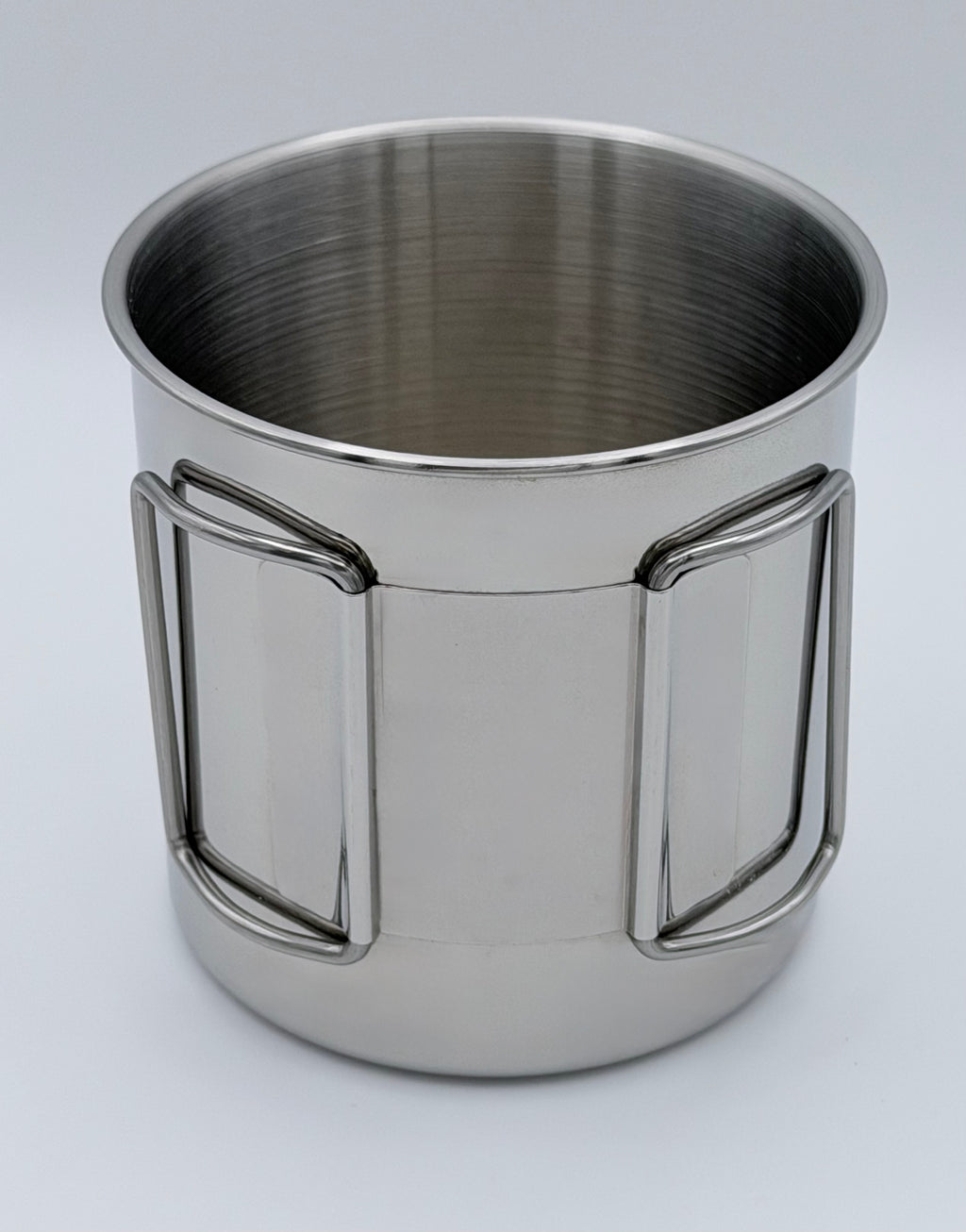 Innenansicht der MarzelValley Edelstahltasse aus lebensmittelechtem Edelstahl 